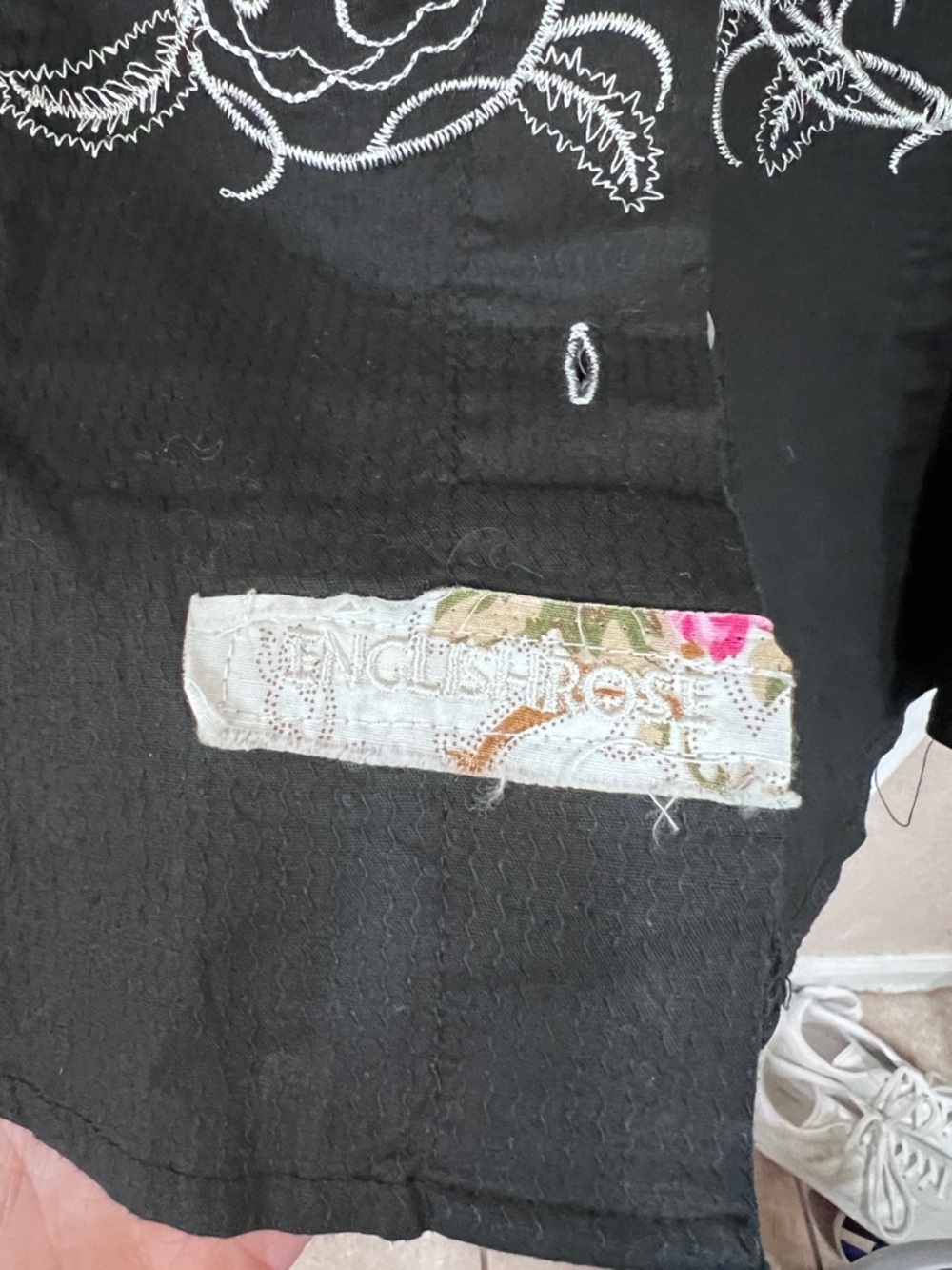 Women’s English Rose Black Long-Sleeve Shirt with White Floral Embroidery - Picture 4 of 8